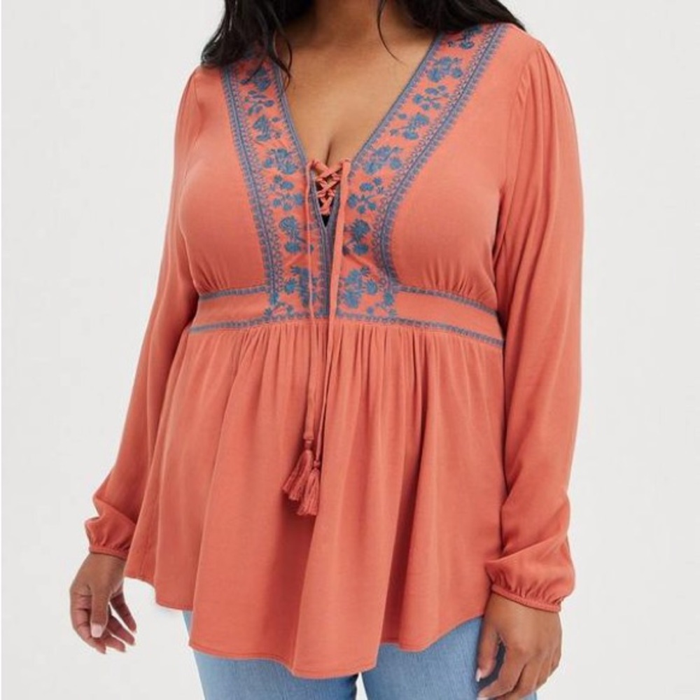 Torrid Babydoll Crepe Embroidered Lace Up Top Size 4X Orange